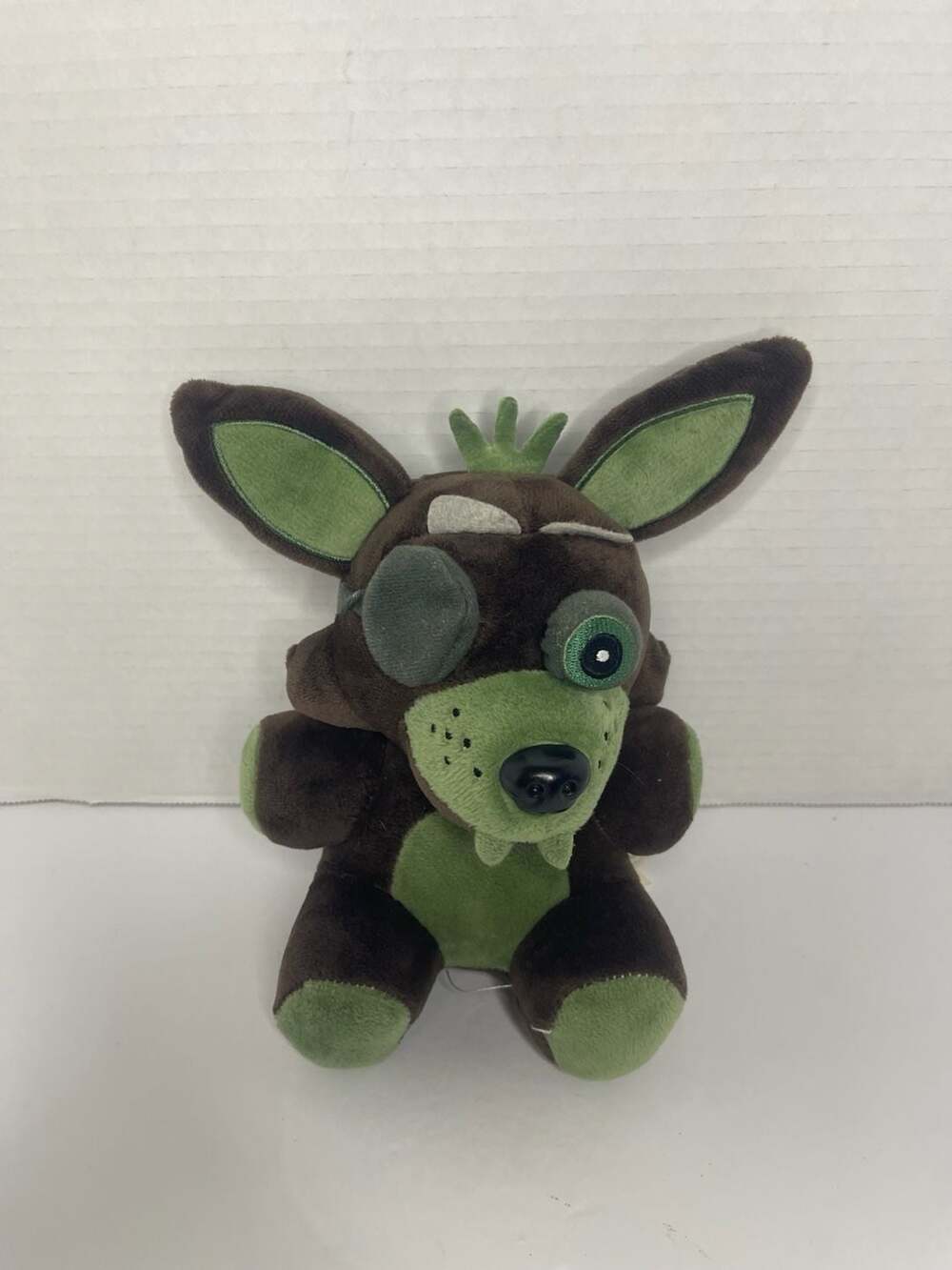 Funko Five Nights at Freddy's Phantom Foxy 8-inch Collectible Plush